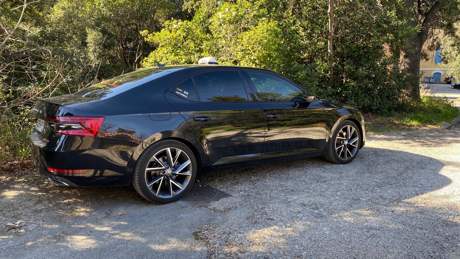 Réservation taxi médicalisé pour radio scanner ou IRM Istres